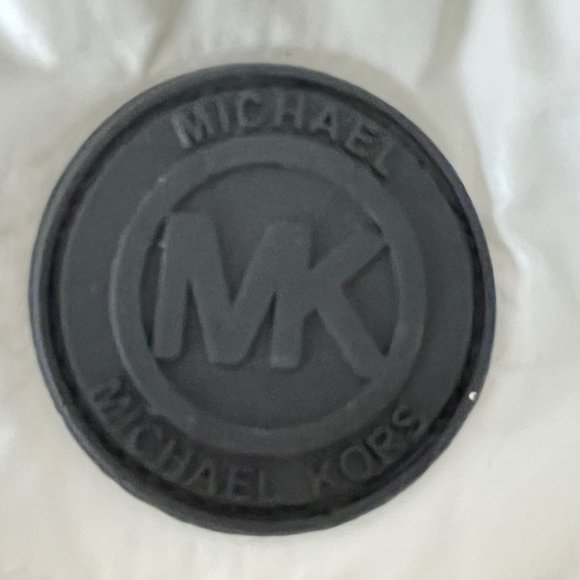 Michael Kors Quilted Black & White Leather Palm Touch Gloves with MK Logo. Sz M - Picture 2 of 16